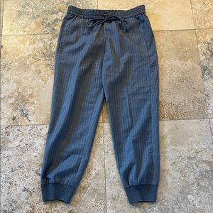 Jcrew dress pant joggers gray and white pin Striped Pants